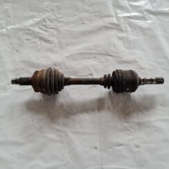 Pusass priekšējā kreisā priekš SAAB 9-5 1999