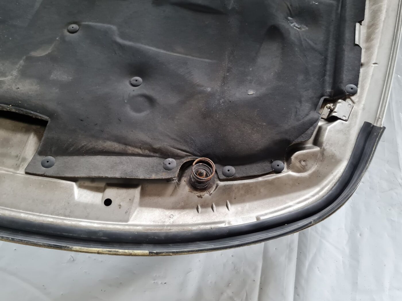 Pārsegs priekš SAAB 9-5 1999 9 Pārsegs priekš SAAB 9-5 1999