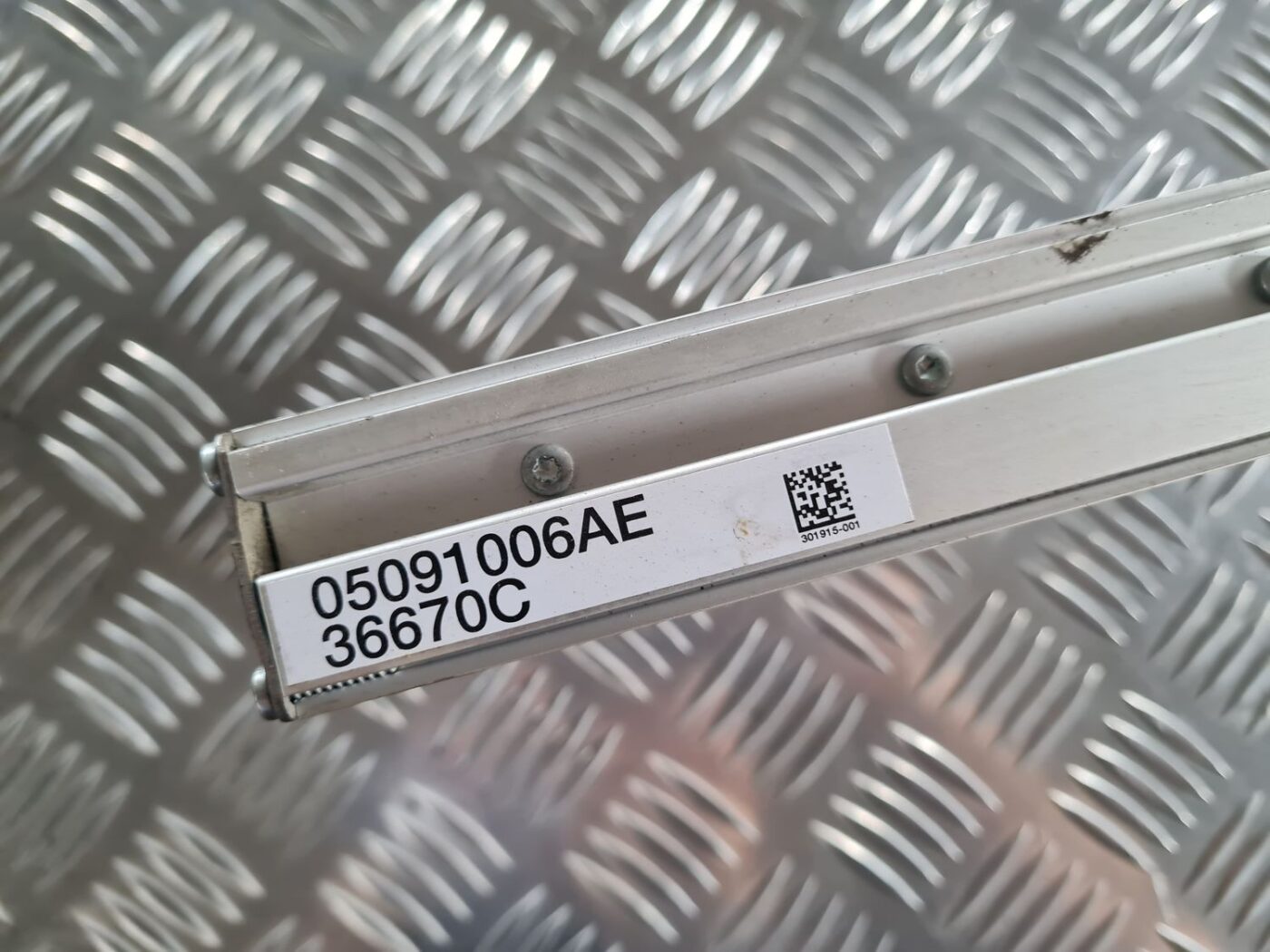 Audio pastiprinātāja bloks priekš CHRYSLER VOYAGER 2006 3 Audio pastiprinātāja bloks priekš CHRYSLER VOYAGER 2006