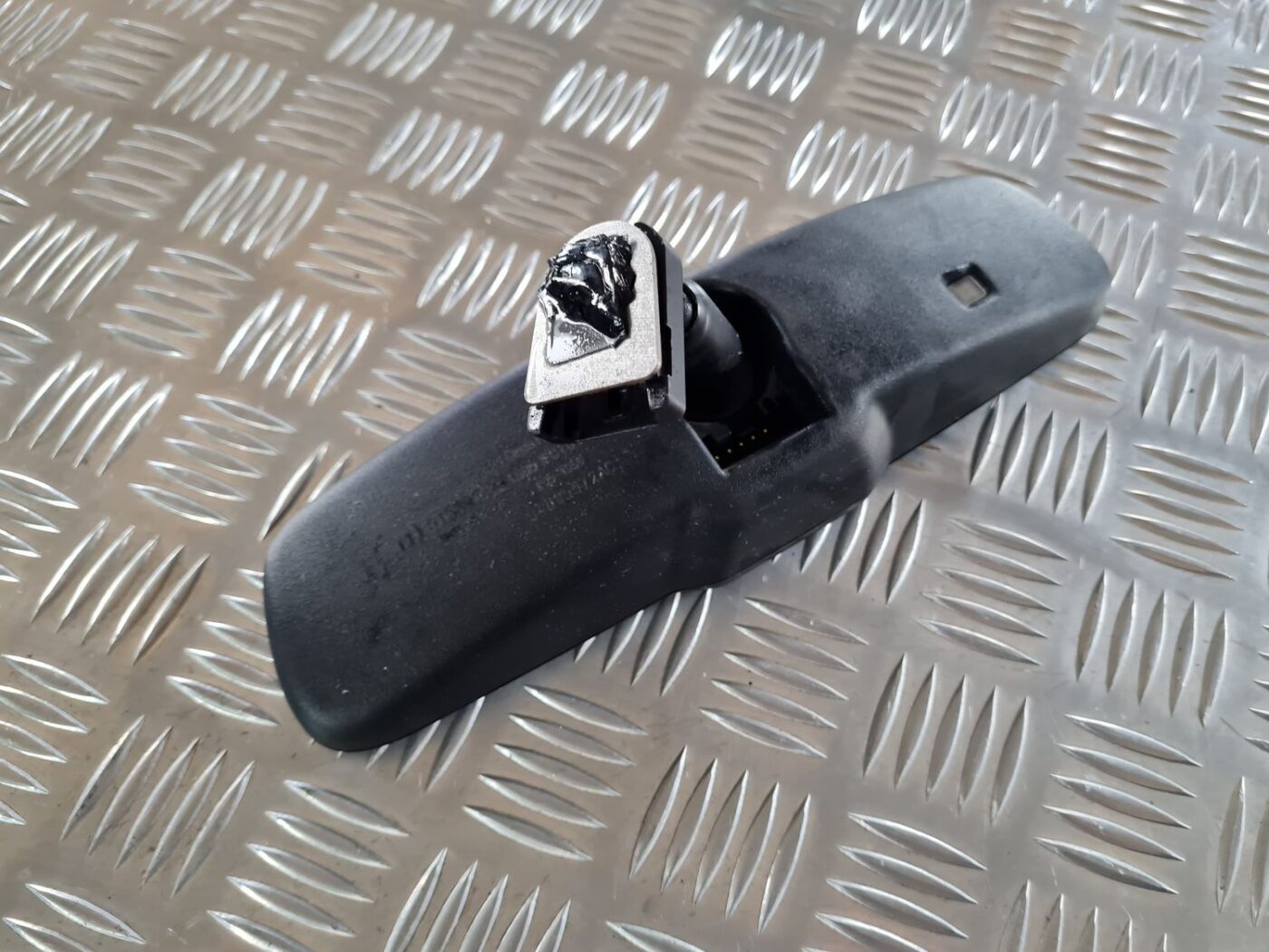 Salona atpakaļskata spogulis priekš CHRYSLER VOYAGER 2006