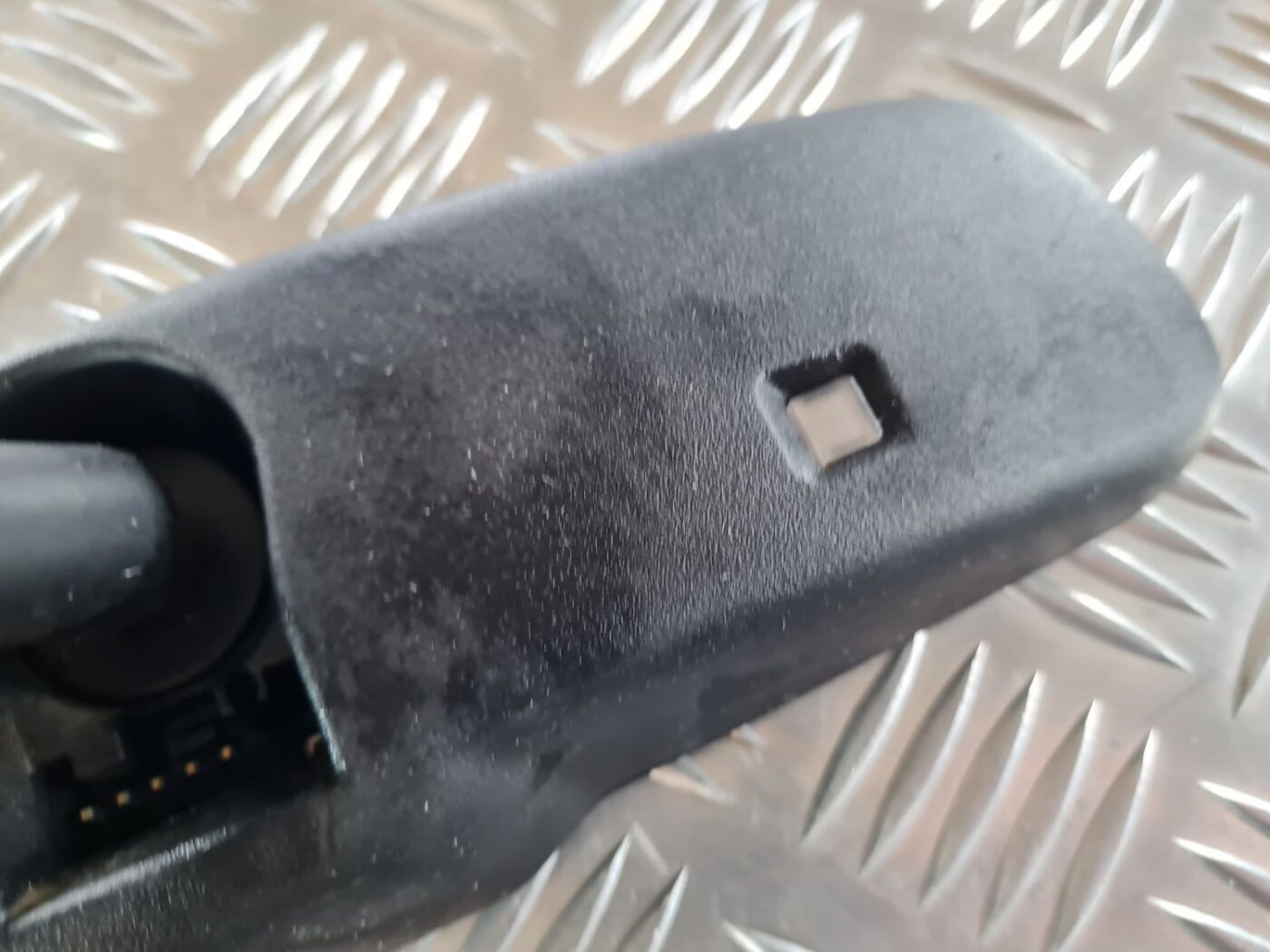 Salona atpakaļskata spogulis priekš CHRYSLER VOYAGER 2006