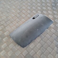 Bagāžnieka nodalījuma sānu apdares lūka priekš CHRYSLER VOYAGER 2006