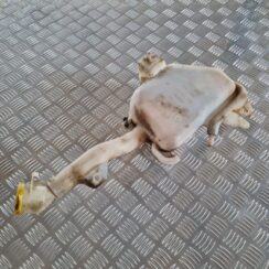 Mazgātāja šķidruma tvertne priekš CHRYSLER VOYAGER 2006