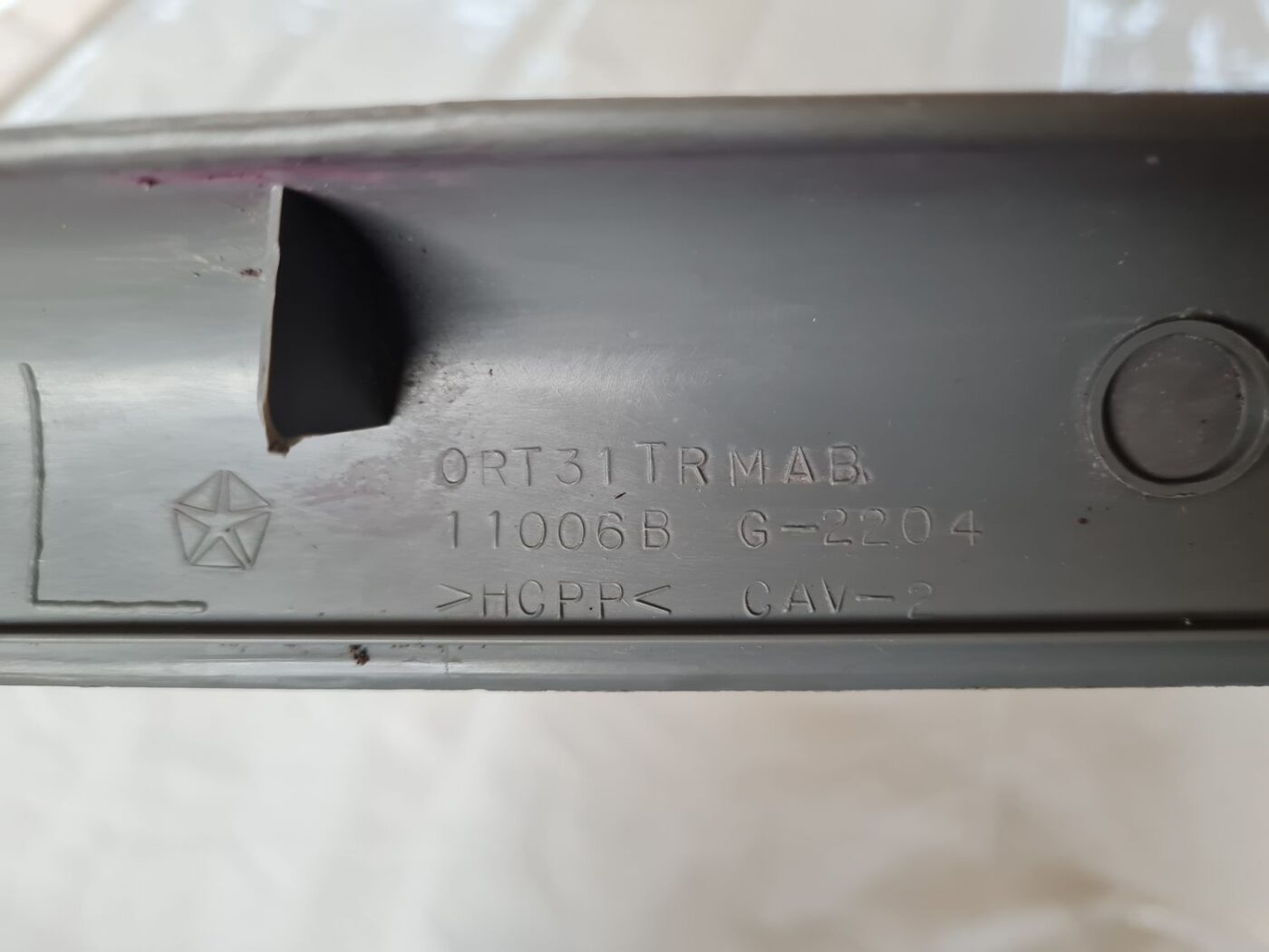 Durvju stikla moldings priekš CHRYSLER VOYAGER 2006 3 Durvju stikla moldings priekš CHRYSLER VOYAGER 2006