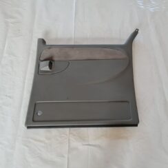 Aizmugurējo labo durvju apdare priekš CHRYSLER VOYAGER 2006