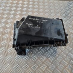 Gaisa filtra korpuss priekš VW GOLF IV 1999