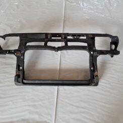 Priekšējā radiatora rāmis priekš VW GOLF IV 1999