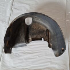 Aizmugurējais labais paspārns priekš VW GOLF IV 1999