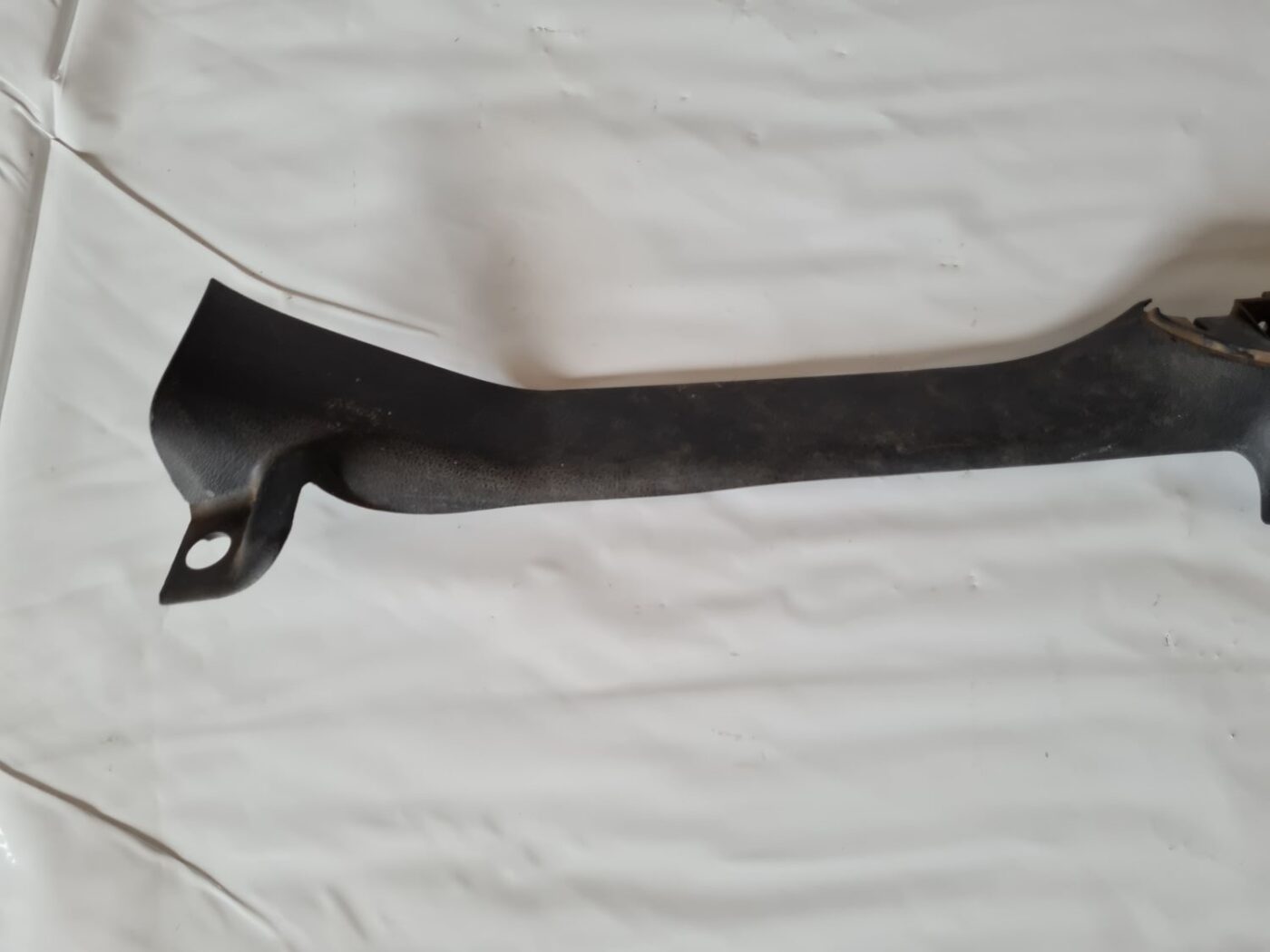 Sliekšņa kreisa uzlika priekš VW GOLF IV 1999