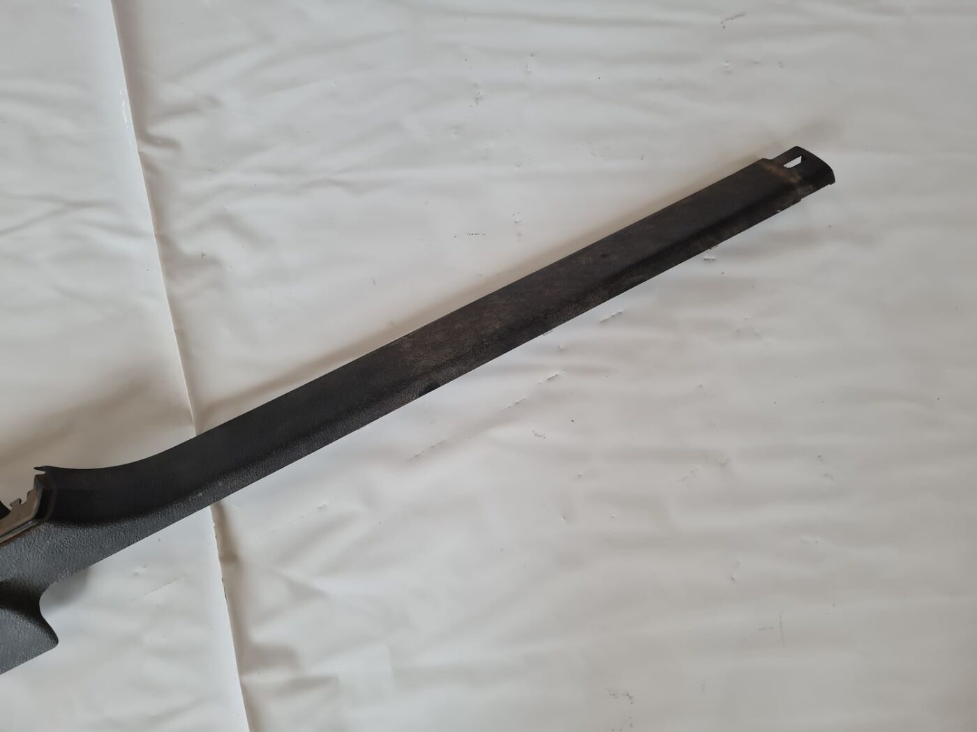 Sliekšņa kreisa uzlika priekš VW GOLF IV 1999