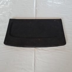 Bagāžnieka nodalījuma plaukts priekš VW GOLF IV 1999