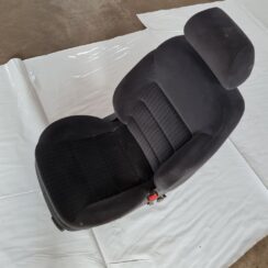 Priekšējais labais sēdeklis priekš VW GOLF IV 1999