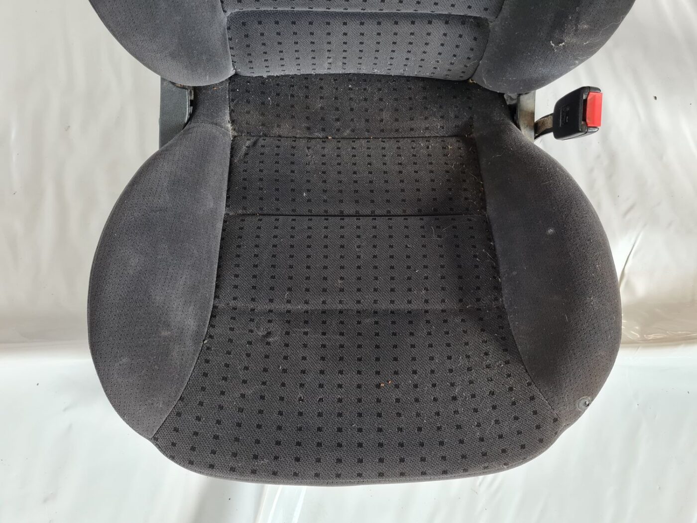 Priekšējais labais sēdeklis priekš VW GOLF IV 1999