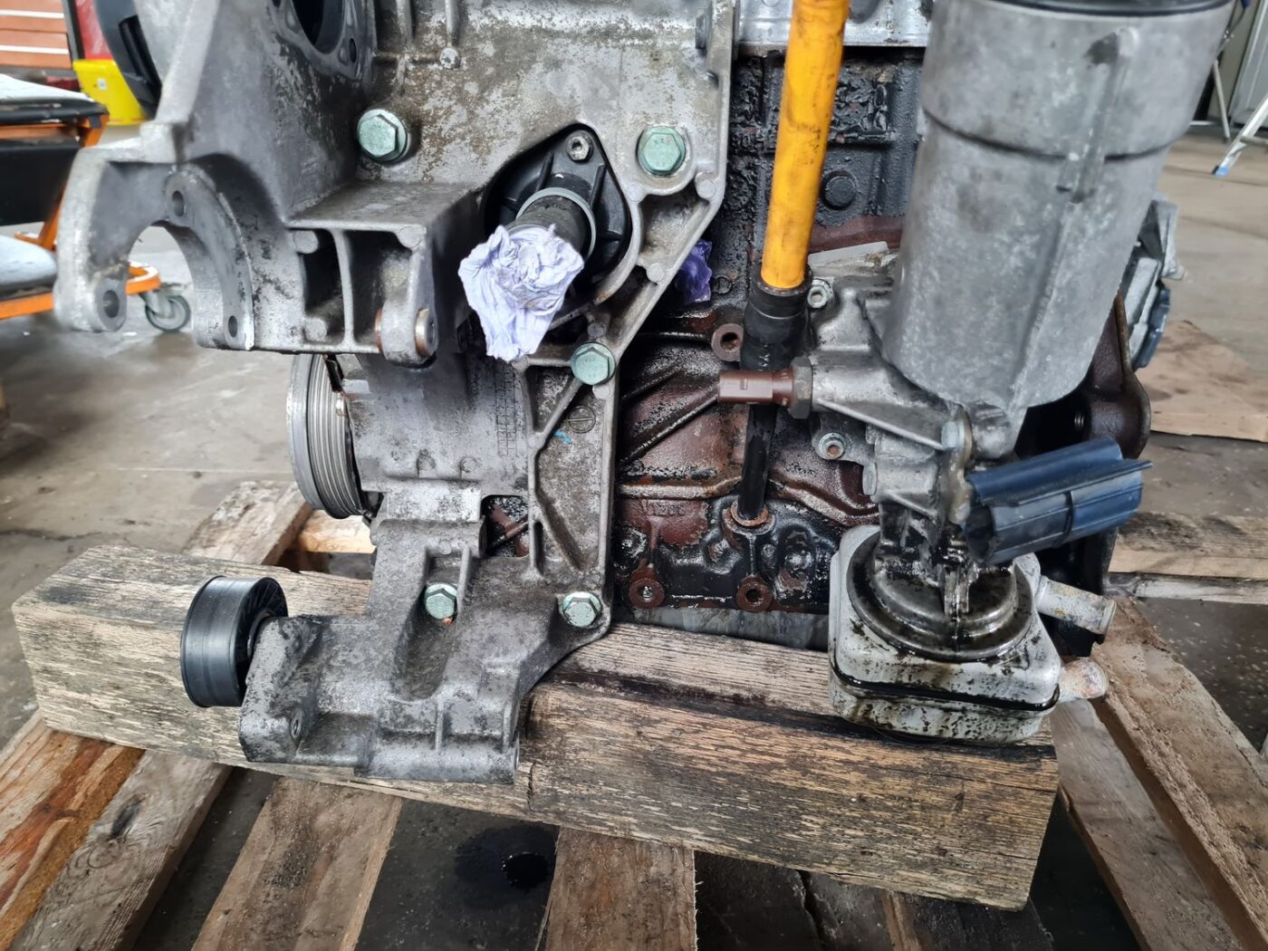 Dzinējs priekš VW GOLF IV 1999