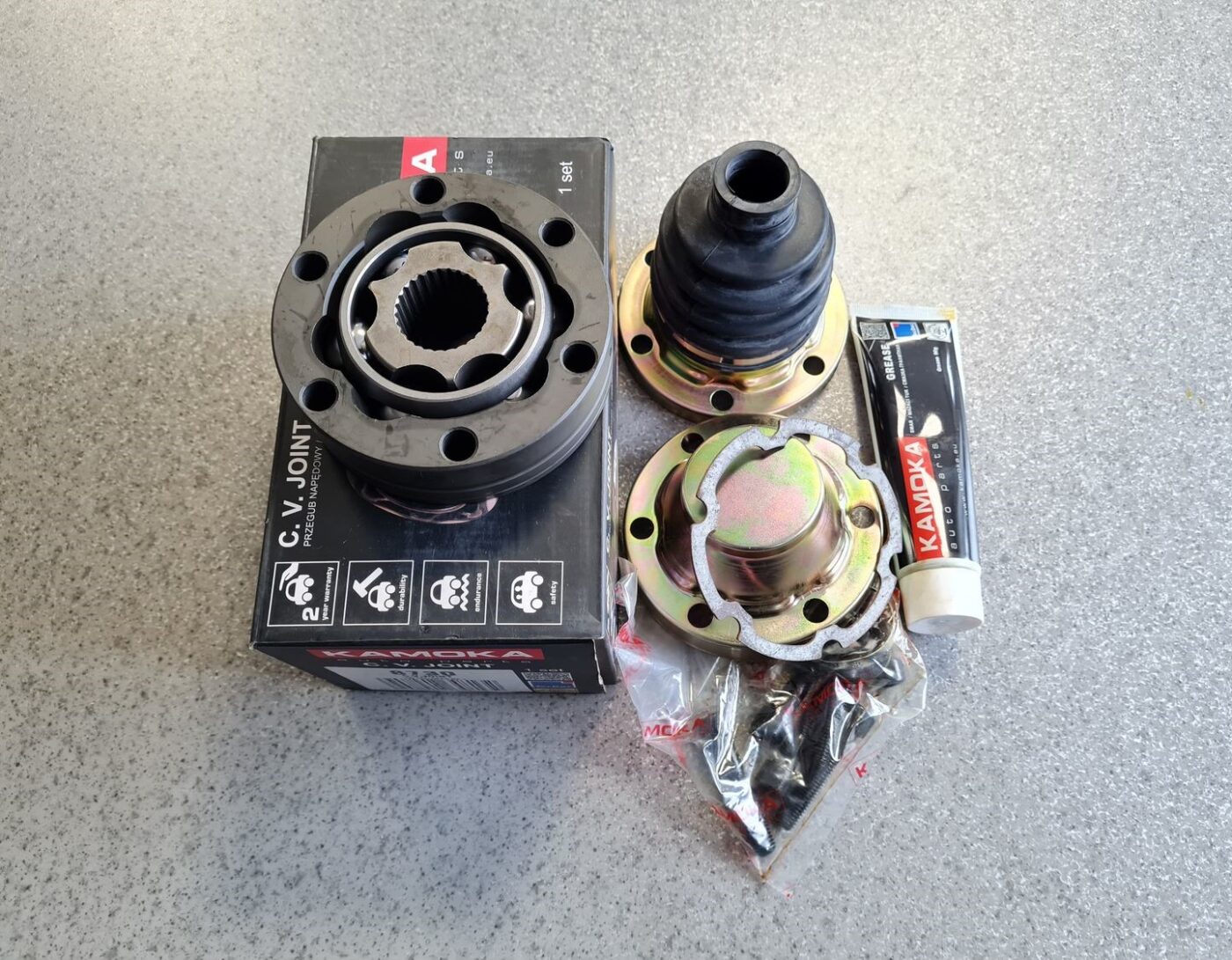 Iekšējais pusases šarnīrs priekš 1 Iekšējais pusases šarnīrs priekš