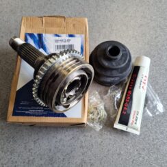 Ārējais pusass šarnīrs priekš