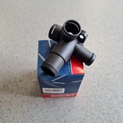 Termostata korpuss priekš NEW AND USED CAR SPARE PARTS