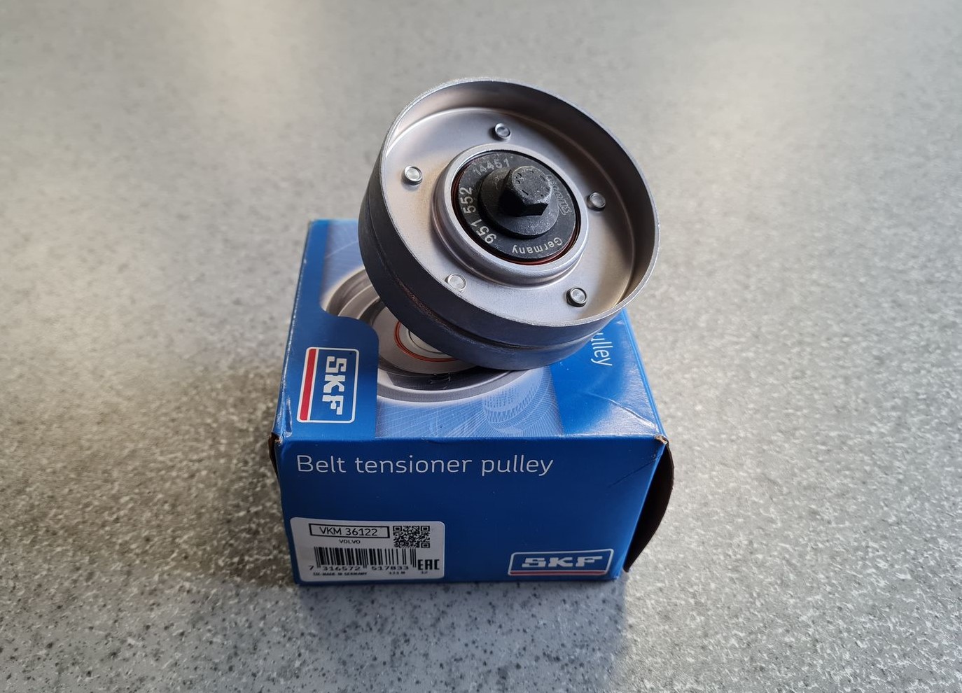 Spriegotājrullītis priekš 2 Spriegotājrullītis priekš