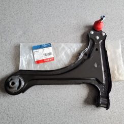 Priekšējas piekares svira priekš