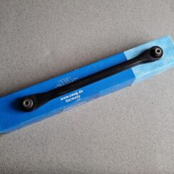 Aizmugures piekares svira priekš