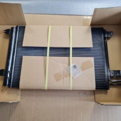 Gaisa kondicioniera radiators priekš