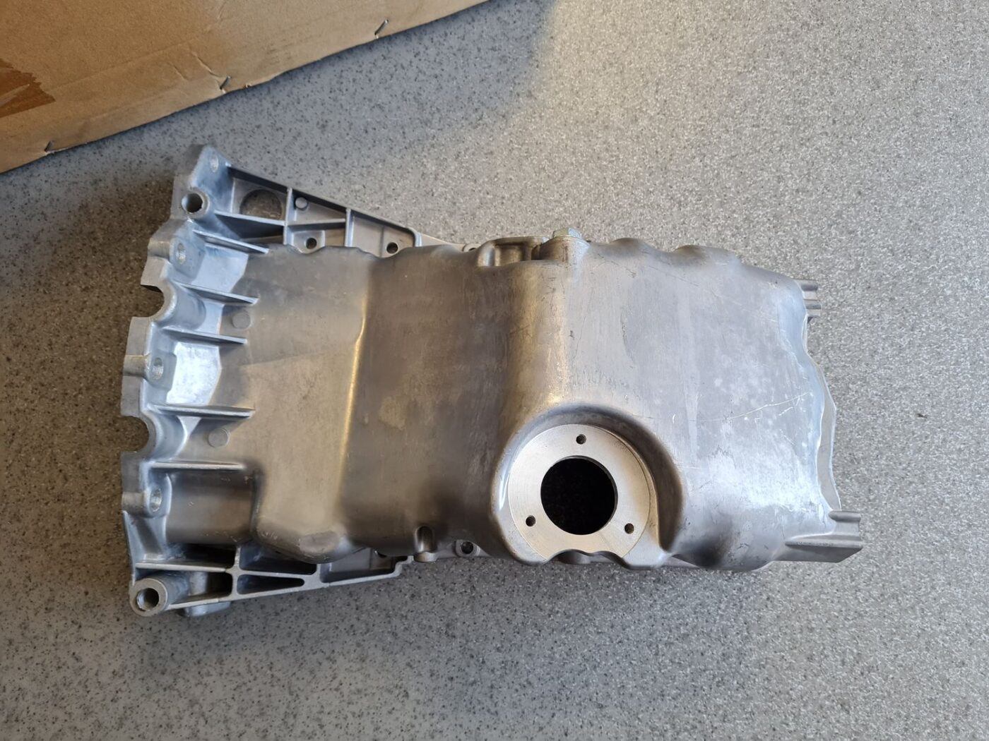 Dzinēja karteris priekš 2 Dzinēja karteris priekš