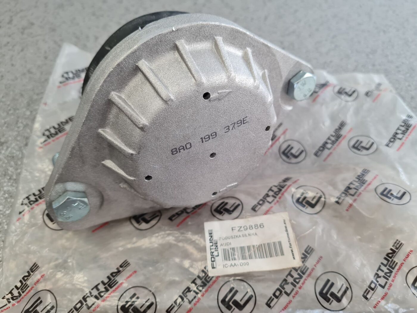 Dzinēja spilvens priekš