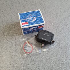 Ģeneratora sprieguma regulators priekš NEW AND USED CAR SPARE PARTS