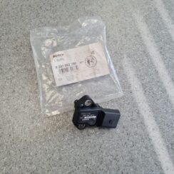 Ieplūdes kolektora spiediena devējs priekš