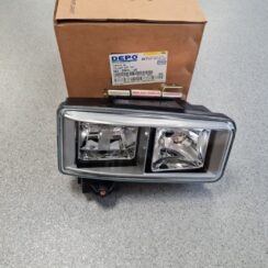 Miglas lukturis priekšā pa kreisi priekš