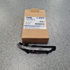 Ārējā spoguļa pagrieziena lukturis priekš