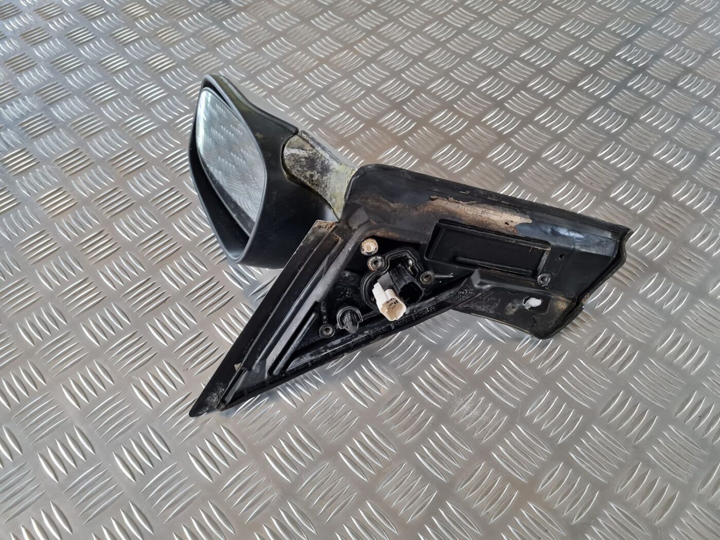 Ārējais spogulis, pa labi priekš SAAB 9-5 1999 3 Ārējais spogulis, pa labi priekš SAAB 9-5 1999