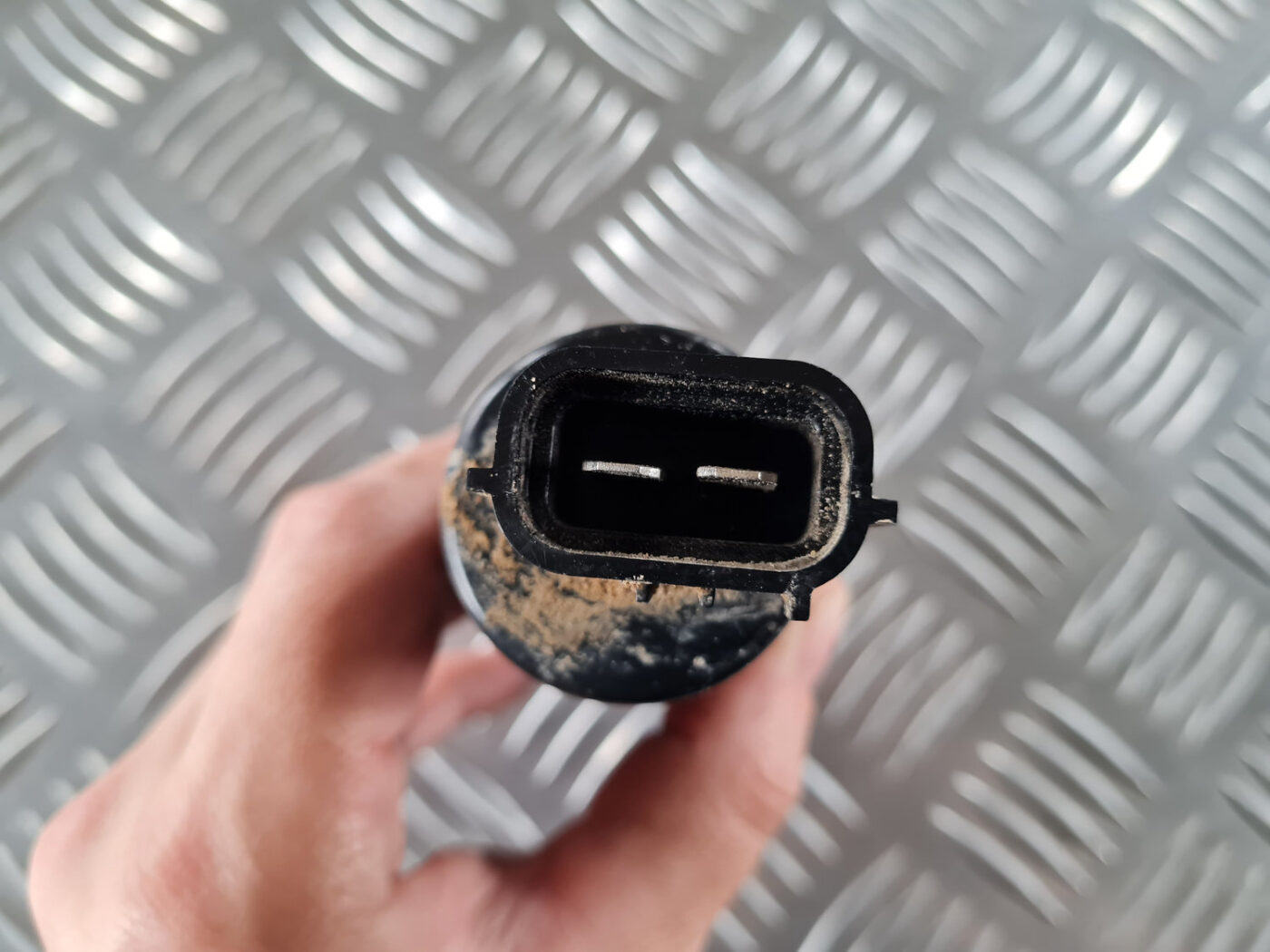 Mazgātāja šķidruma sūknis priekš SAAB 9-3 2009 3 Mazgātāja šķidruma sūknis priekš SAAB 9-3 2009