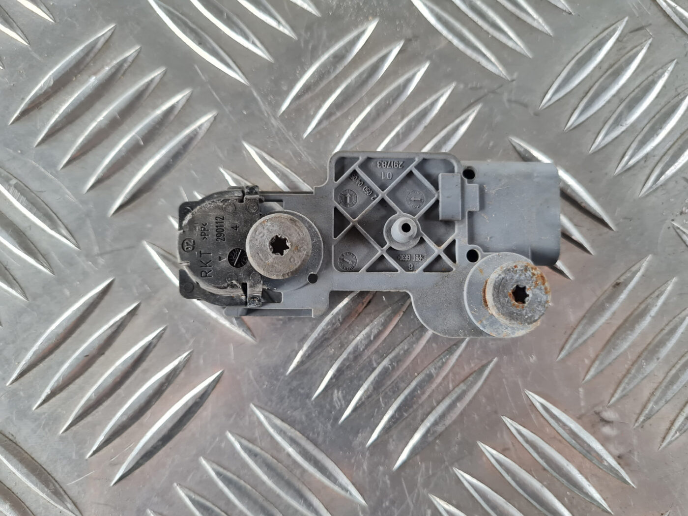 Drošības spilvena trieciensensors priekš SAAB 9-3 2009