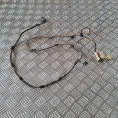 Priekšejo lukturu vadi priekš SAAB 9-3 2009