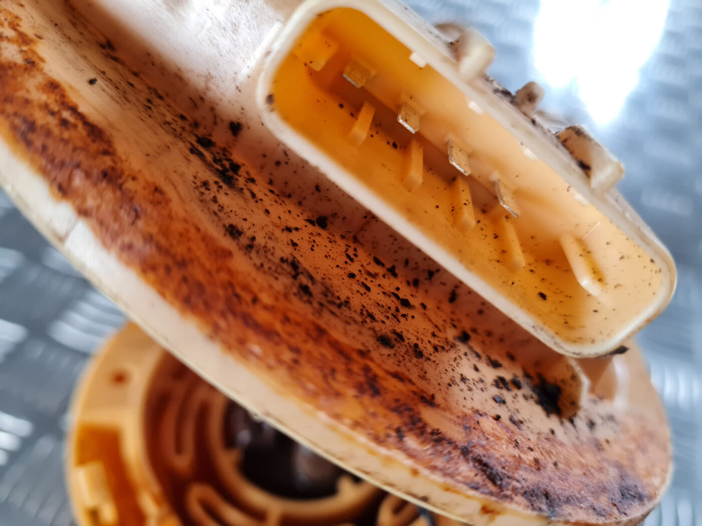 Degvielas tvertnes sūknis priekš SAAB 9-3 2009 4 Degvielas tvertnes sūknis priekš SAAB 9-3 2009