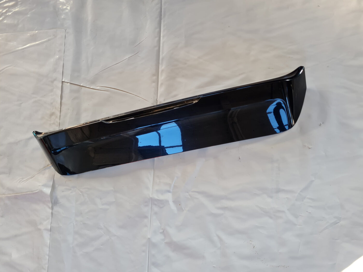 Bagāžnieka vāka spoileris priekš SAAB 9-3 2009