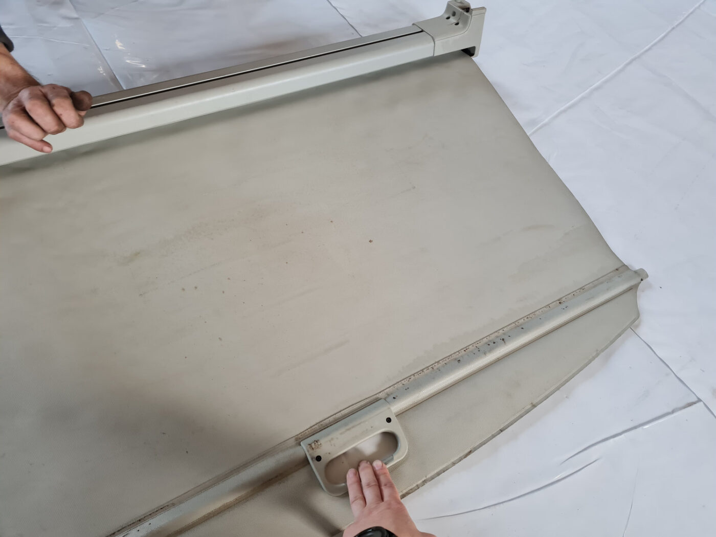 Bagāžnieka žalūzija priekš SAAB 9-3 2009 6 Bagāžnieka žalūzija priekš SAAB 9-3 2009