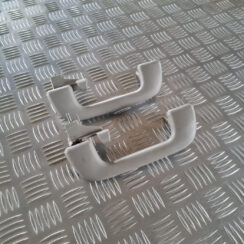 Salona rokturis griestos priekš TOYOTA AVENSIS 2007 UNIVERSAL