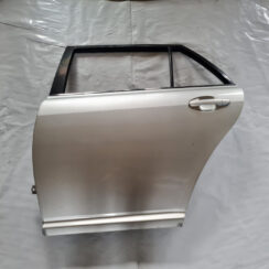 Aizmugurējās kreisās durvis priekš TOYOTA AVENSIS 2007 UNIVERSAL