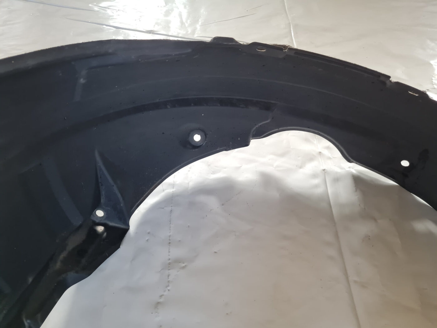 Priekšējais kreisais paspārns priekš TOYOTA AVENSIS 2007 UNIVERSAL