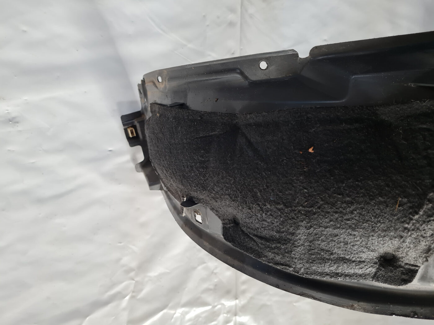 Priekšējais kreisais paspārns priekš TOYOTA AVENSIS 2007 UNIVERSAL