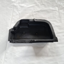 Mantu nodalījums bagāžniekā priekš TOYOTA AVENSIS 2007 UNIVERSAL