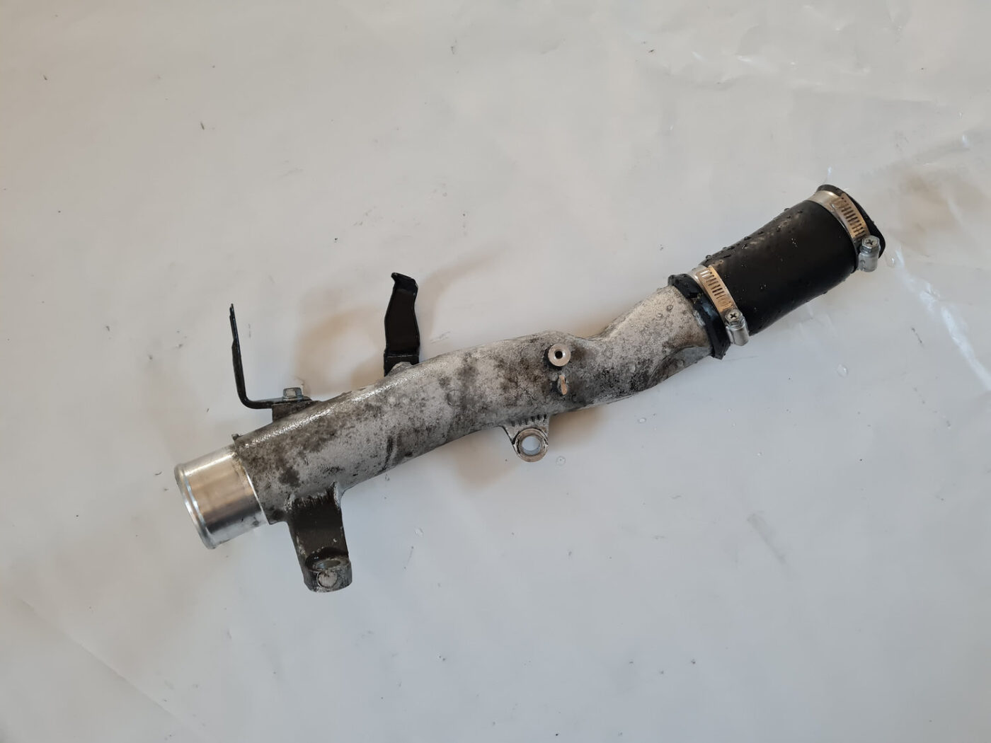 Interkulera caurule priekš TOYOTA AVENSIS 2007 UNIVERSAL