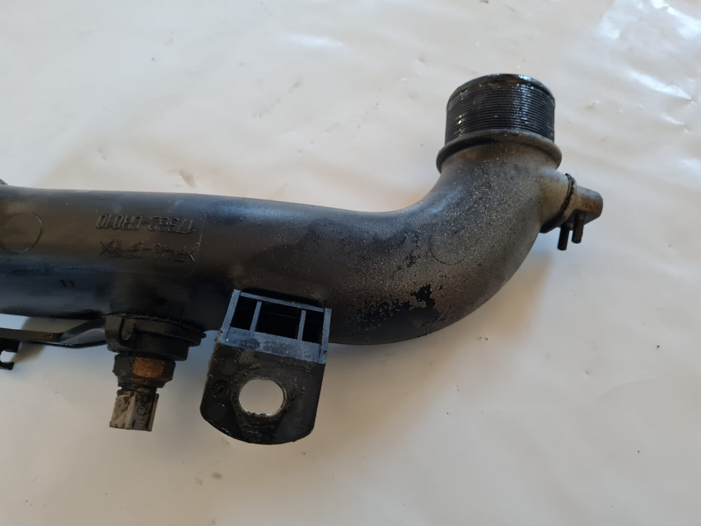 Interkulera caurule priekš TOYOTA AVENSIS 2007 UNIVERSAL