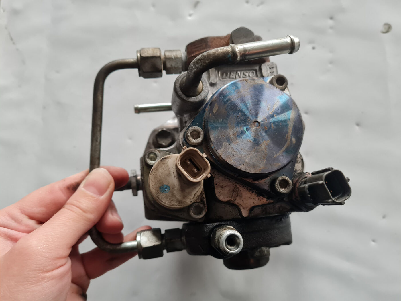 Augstspiediena degvielas sūknis priekš TOYOTA AVENSIS 2007 UNIVERSAL