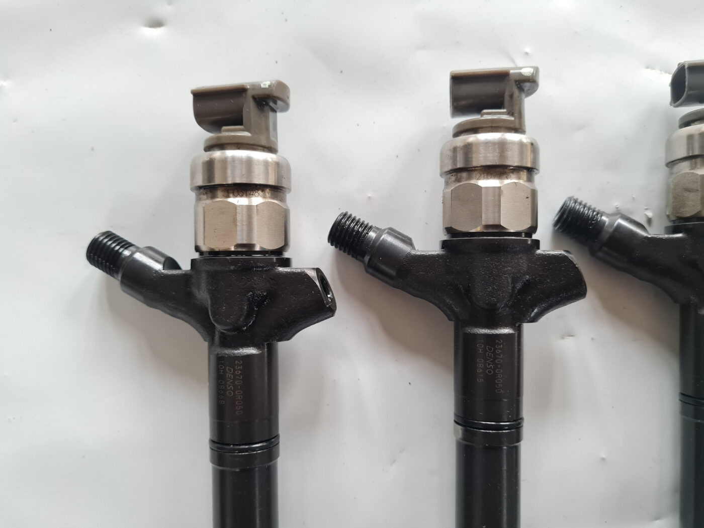 Degvielas smidzinātājs priekš TOYOTA AVENSIS 2007 UNIVERSAL