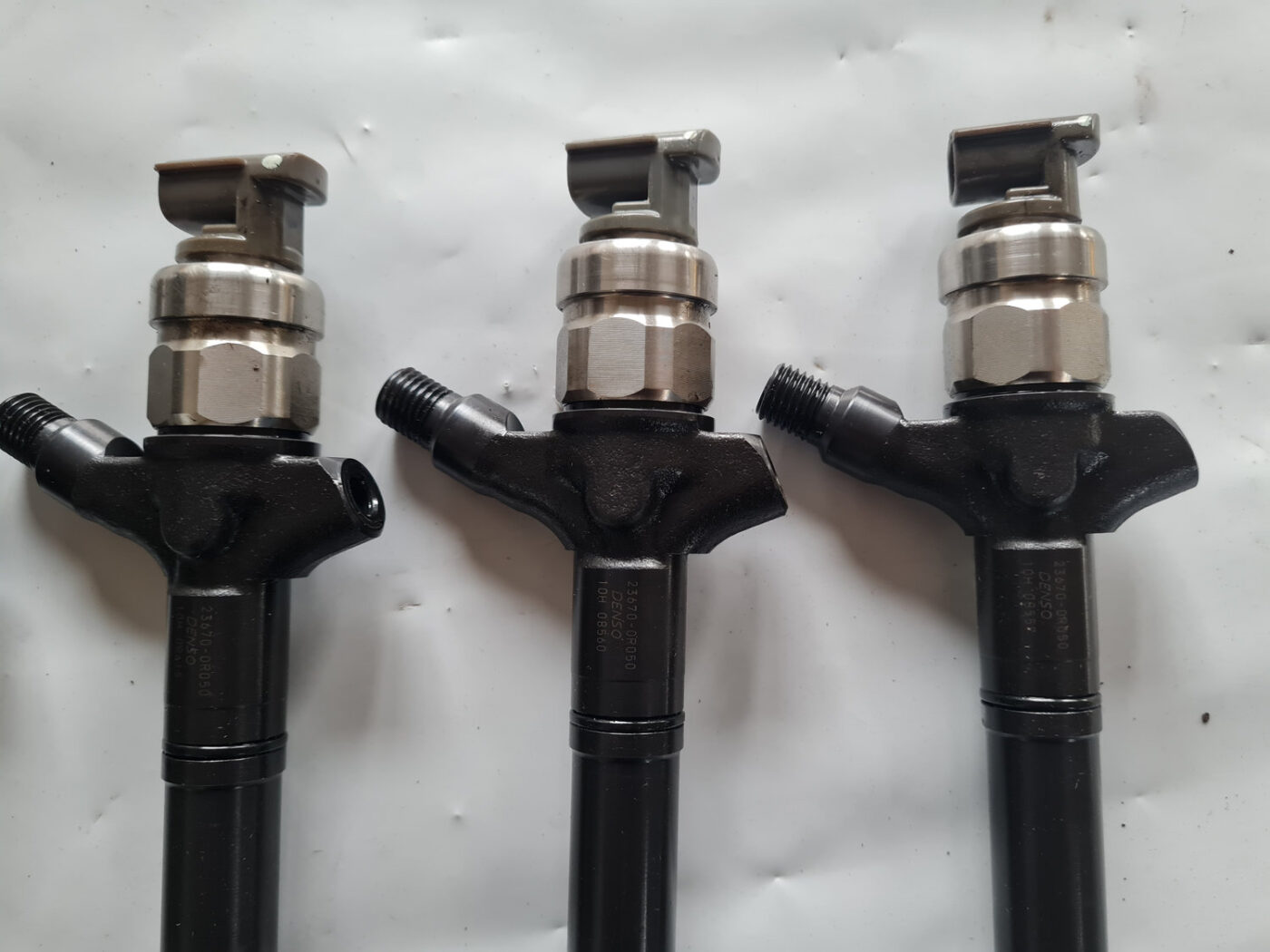 Degvielas smidzinātājs priekš TOYOTA AVENSIS 2007 UNIVERSAL