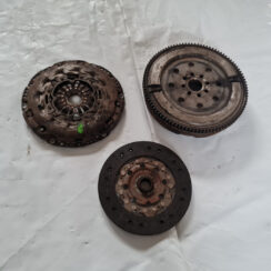 Sajūga komplekts priekš TOYOTA AVENSIS 2007 UNIVERSAL