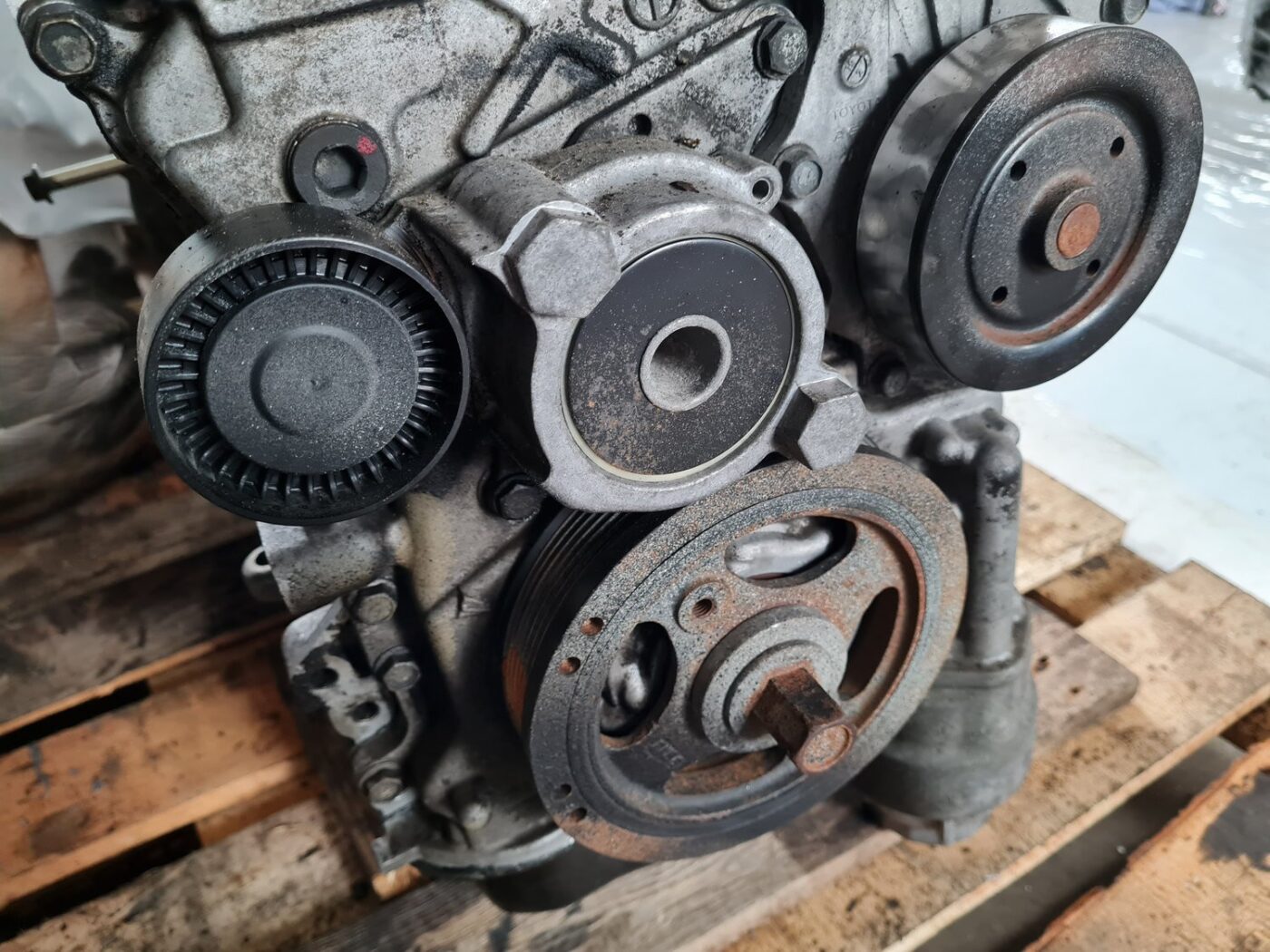 Dzinējs priekš TOYOTA AVENSIS 2007 UNIVERSAL 12 Dzinējs priekš TOYOTA AVENSIS 2007 UNIVERSAL